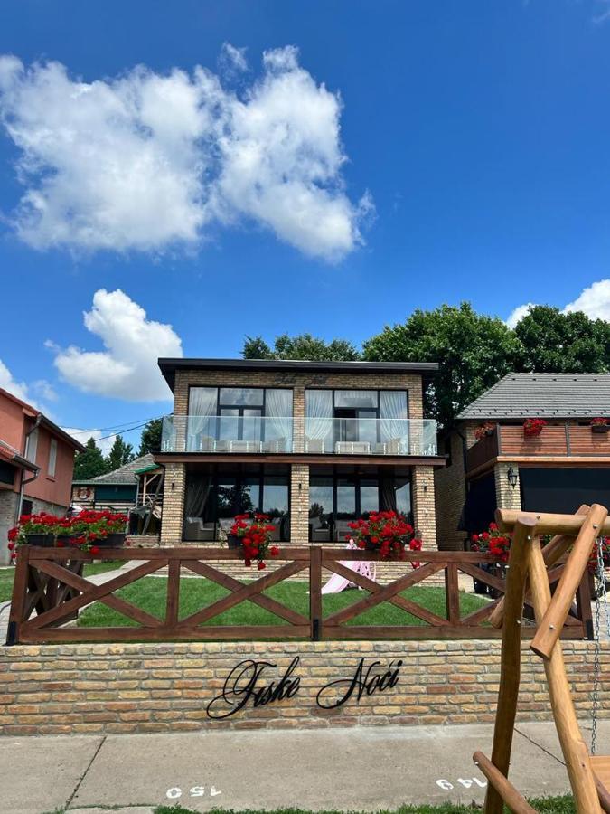Apartmani Tiske Noci Bečej 외부 사진