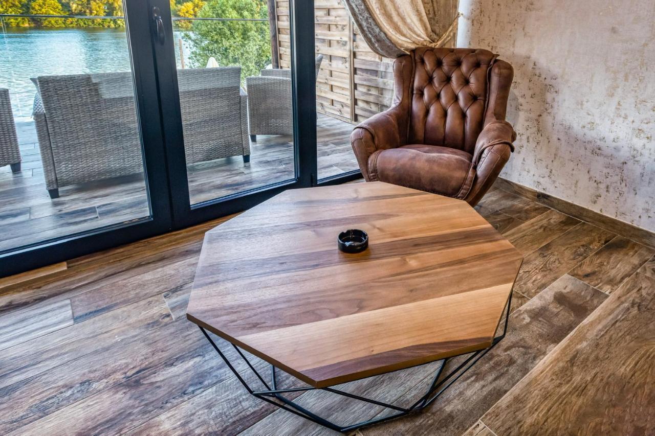 Apartmani Tiske Noci Bečej 외부 사진